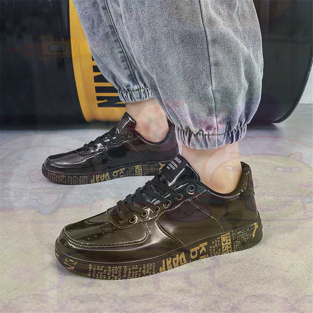 Round Foot Size 45 Sneakers Wh - Streetwear Brand Store recension och pris